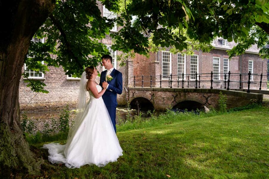 Mark Azcona Kerkelijk huwelijk Someren: Lianne & Mark - Azcona Fotografie